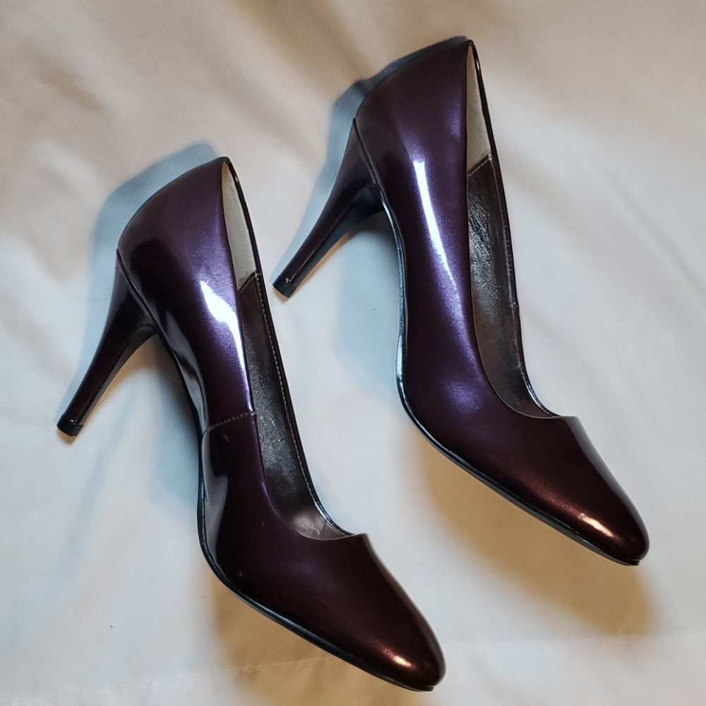 Worthington Purple Patent Heels Size 7 1/2M